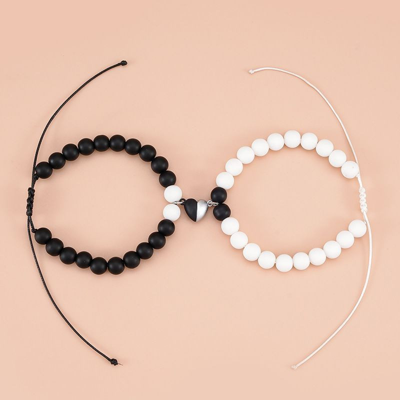 Парные браслеты монохромный контраст на эластичной нити CJF80714