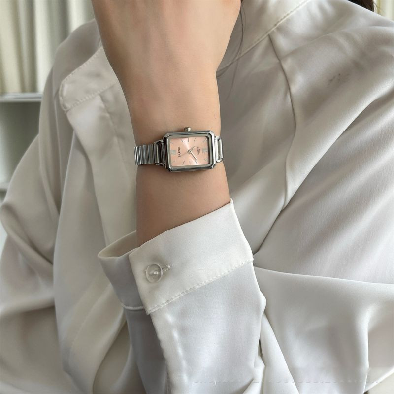 Женские часы CJT21806