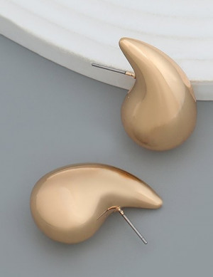 Трендовые серьги-пусеты капли матовое золото M18556