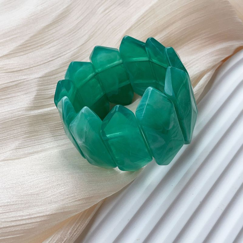 Браслет жесткий сегментированный с имитацией кристаллов CJR57096