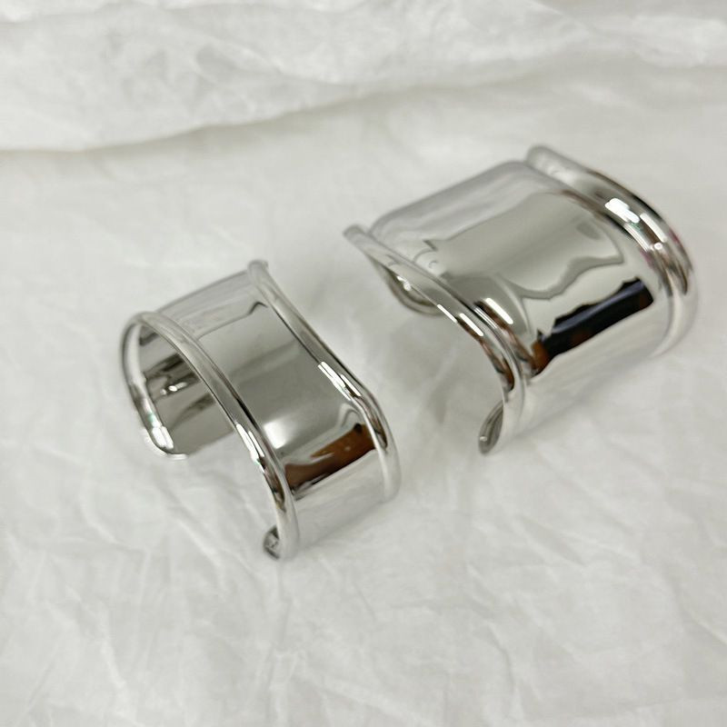 Жесткий браслет CJH90625 Жесткий браслет CJH90625