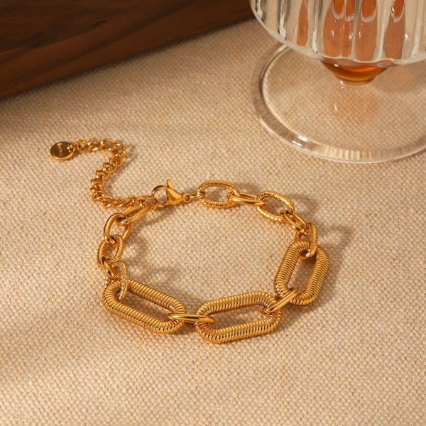 Браслет массивный с фактурными прямоугольными звеньями CJL36243