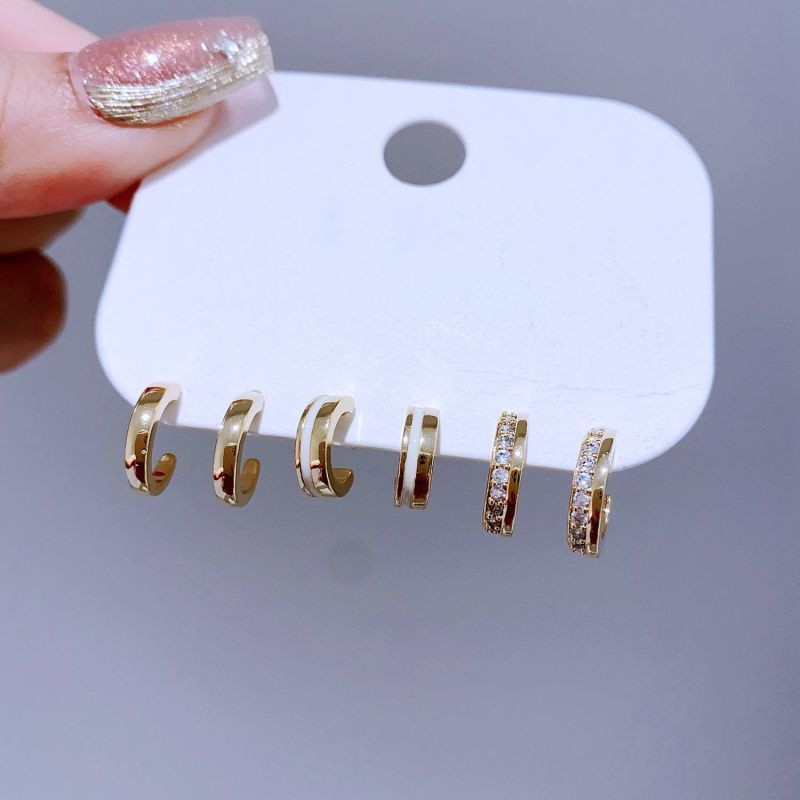 Ювелирный комплект серег CJH79158