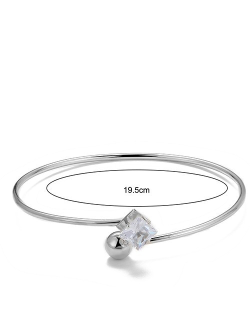 Жесткий браслет T71248 Жесткий браслет T71248