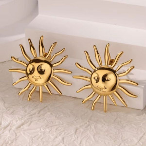 Серьги-пусеты Солнце объемное с лицом CJL47132