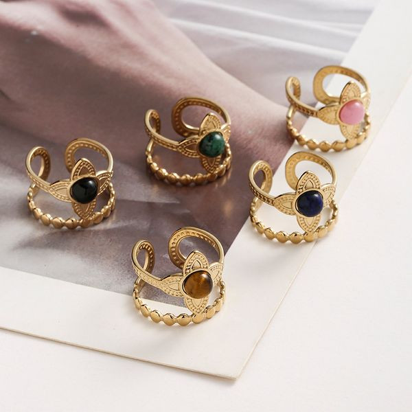 Двойное кольцо с черным агатом и золотым плетением CJL46849