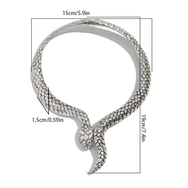 Серебристое колье-змея с кристальным наконечником CJL85712