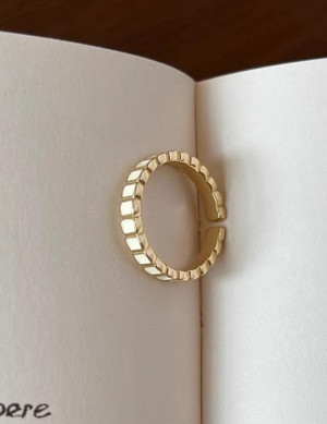 Ювелирное кольцо M18475