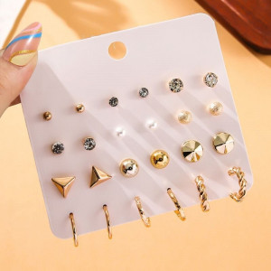 Большой набор серег пусет с геометрическими формами и кристаллами CJD62833 Большой набор серег пусет с геометрическими формами и кристаллами CJD62833