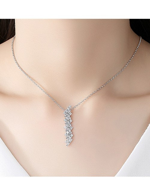 Ювелирное колье D06055