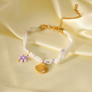 Браслет из белого бисера с подвесками CJQ16715 Браслет из белого бисера с подвесками CJQ16715