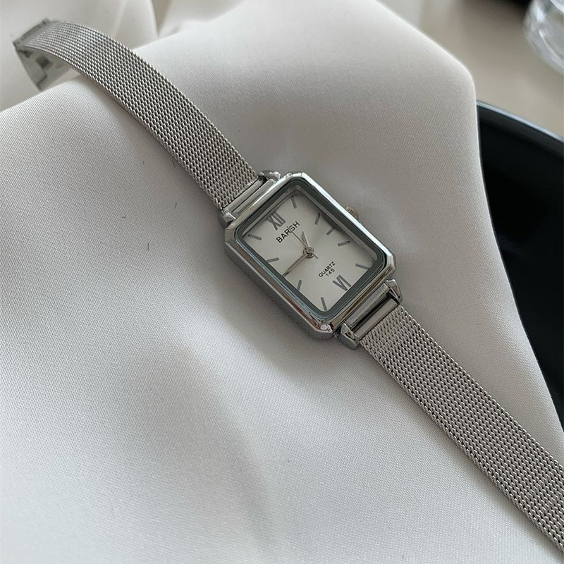 Женские часы CJT21803