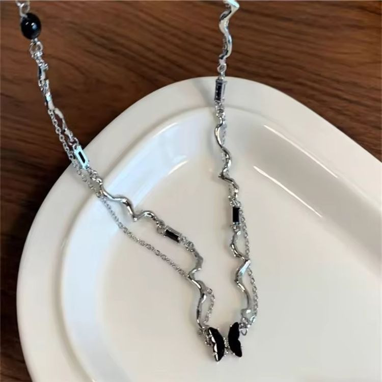 Многослойный чокер с волнообразным плетением и бусинами J10975CJJ