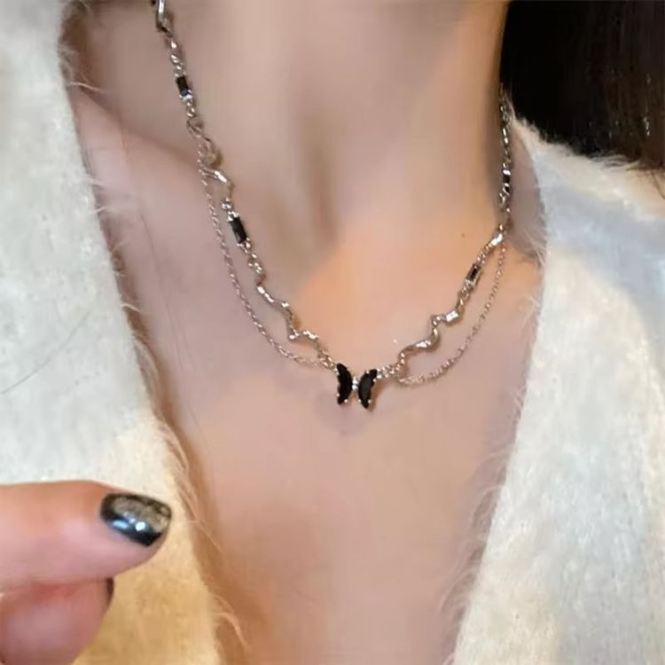 Многослойный чокер с волнообразным плетением и бусинами J10975CJJ