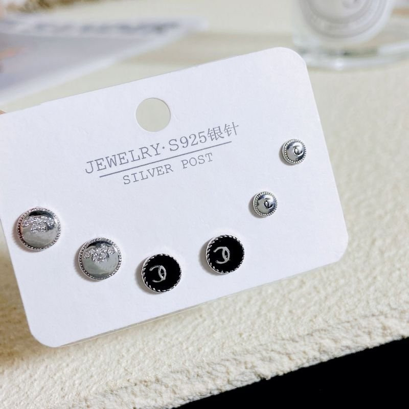 Ювелирный комплект серег CJC97594