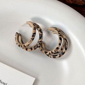 Объемные серьги-конго с пятнистым узором CJH66248 Объемные серьги-конго с пятнистым узором CJH66248