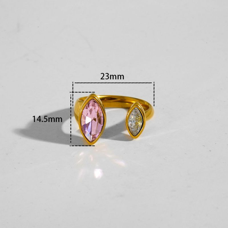 Стальное кольцо с крупным квадратным кристаллом CJP82146