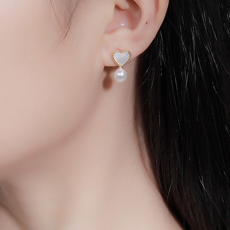 Серьги пусеты с перламутровыми сердцами и крупными жемчужинами 1J12098CJJ