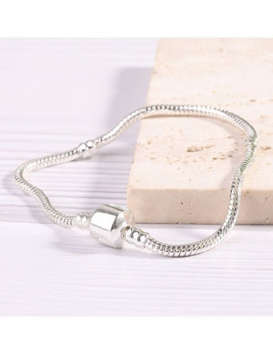 Браслет-цепочка жесткого типа с сияющим замком Z33742