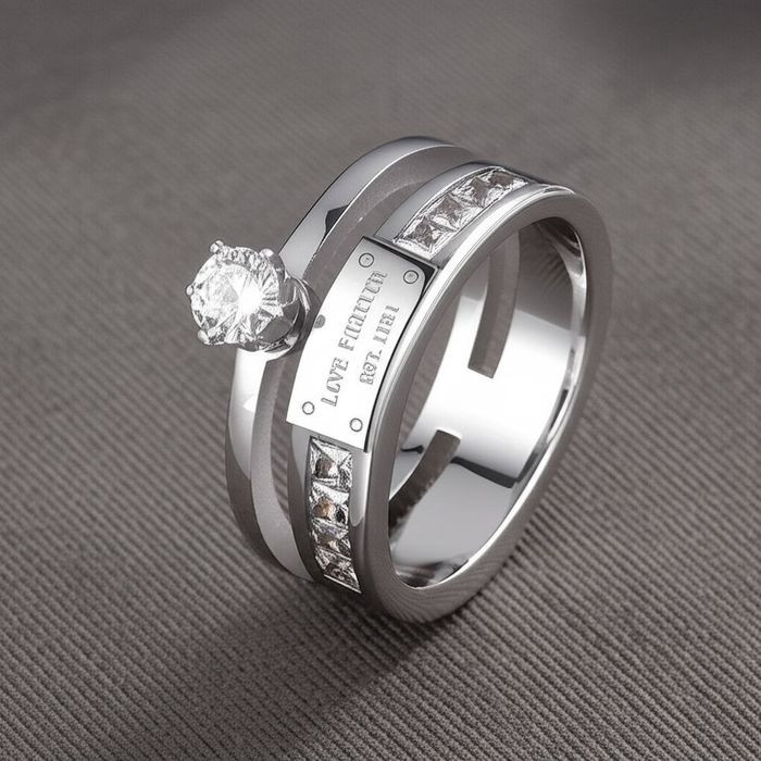 Двойное серебристое кольцо с инкрустацией и крупным камнем 1J11795CJJ Двойное серебристое кольцо с инкрустацией и крупным камнем 1J11795CJJ