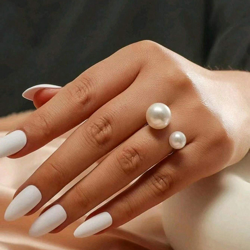 Кольцо разомкнутое с двумя крупными сферами CJR81980