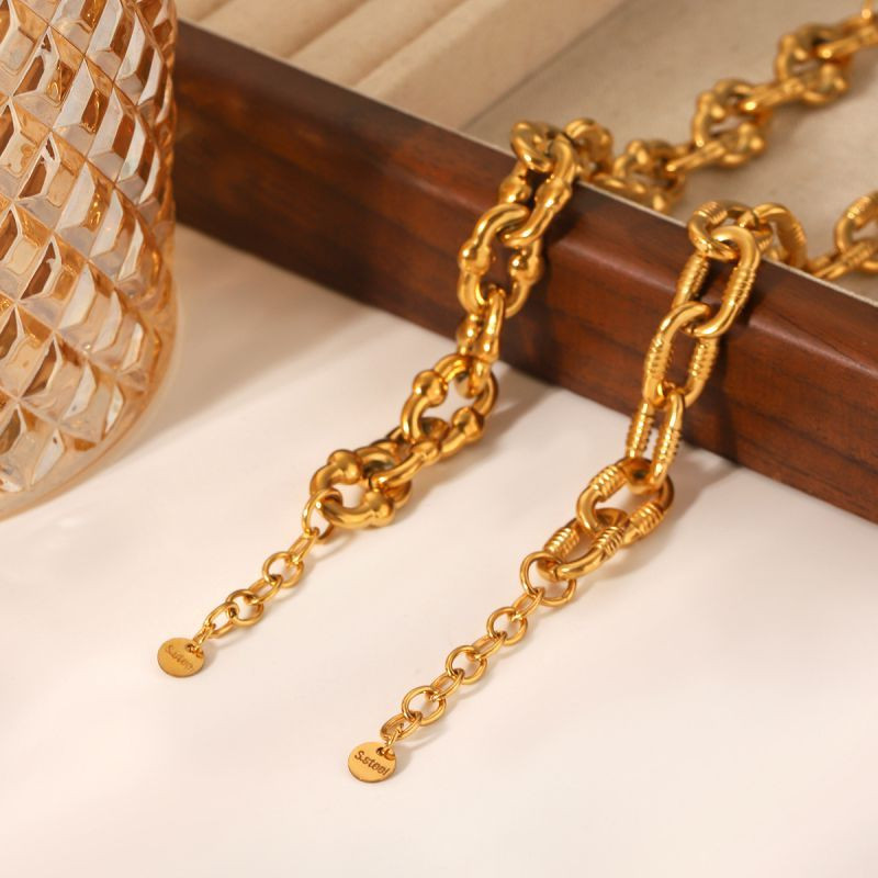 Браслет цепочка с объемными витыми звеньями CJN93191