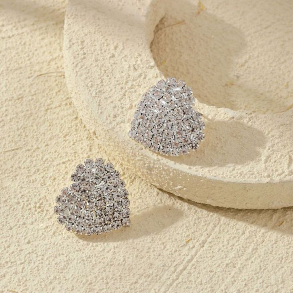 Серьги-гвоздики Золотые сердца со стразами CJ01749