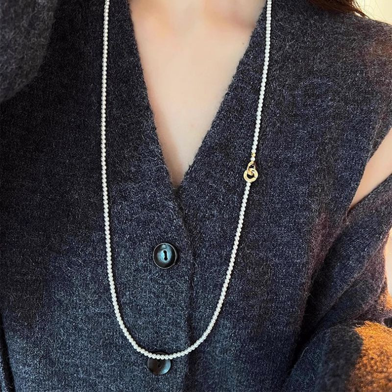 Двойное колье-чокер из мелкого жемчуга с золотистым кольцом CJG36921