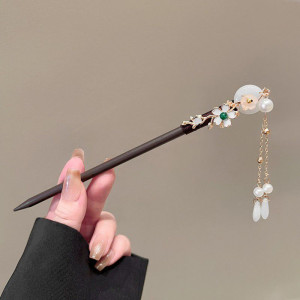 Заколка-шпилька с кольцом и цветами белая CJX58465 Заколка-шпилька с кольцом и цветами белая CJX58465