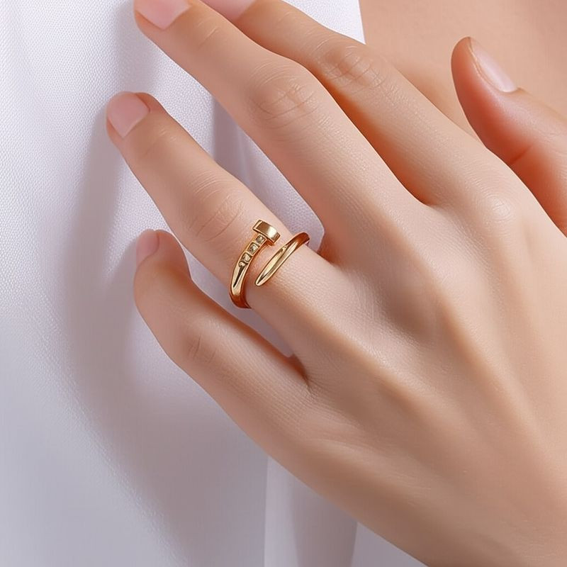 Кольцо титановая сталь напыление золотом гвоздь 1J12060CJJ