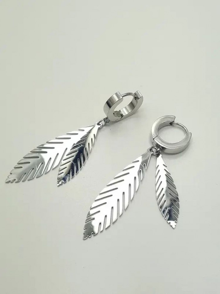 Стальные серьги-кольца с подвесками-перьями J10210CJJ