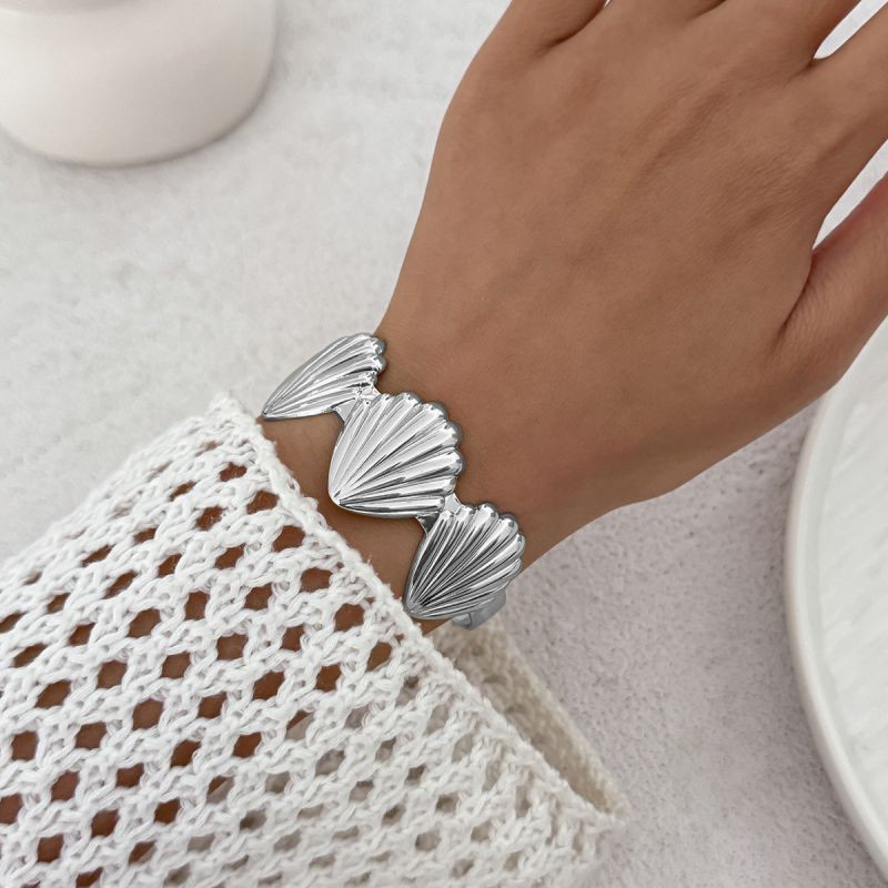 Жесткий браслет CJN79277 Жесткий браслет CJN79277