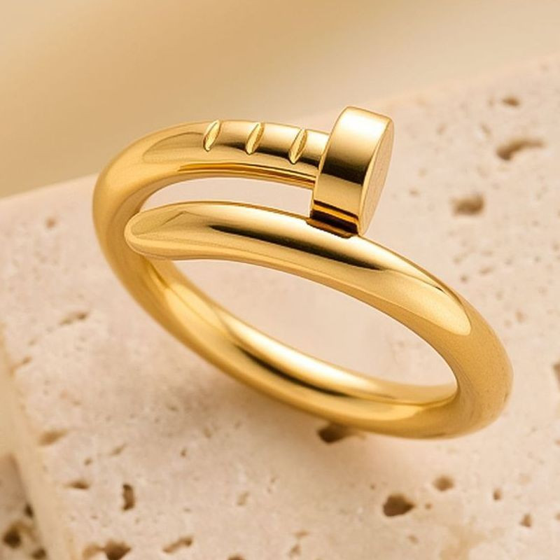 Кольцо титановая сталь напыление золотом гвоздь 1J12061CJJ