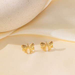 Золотистые серьги-пусеты Мини-банты CJH15828