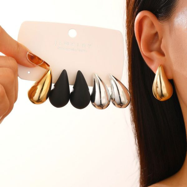 Набор крупных серег пусет в форме капель из металла и матового пластика CJJ39730