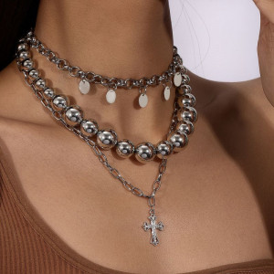 Массивный трехслойный чокер с металлическими сферами и крестом CJL77869