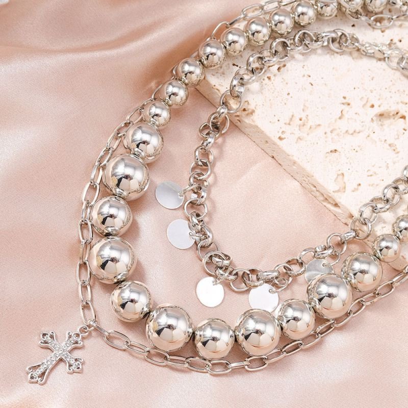 Массивный трехслойный чокер с металлическими сферами и крестом CJL77869