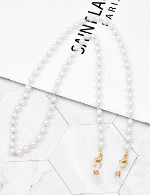 Цепочка для очков из белого жемчуга с золотистой фурнитурой V85851