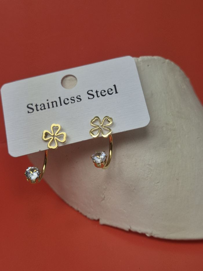 Серьги медицинская сталь с напылением золотом J10359CJJ Серьги медицинская сталь с напылением золотом J10359CJJ