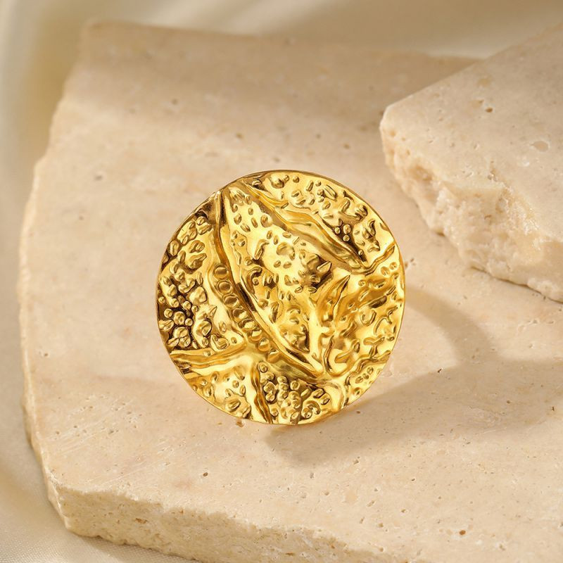 Массивное круглое кольцо с фактурой "мятая бумага" CJM03883