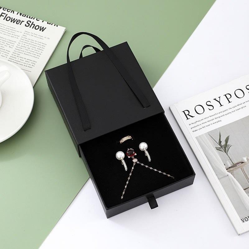 Коробка CJE47852