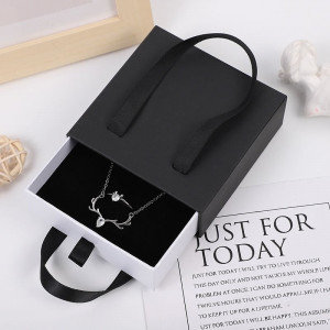 Коробка CJE47852