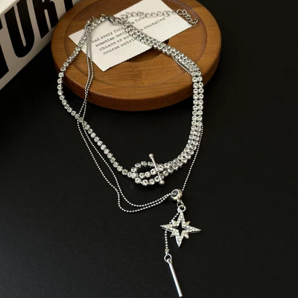 Двойное колье с подвеской-звездой и длинным элементом CJG57231