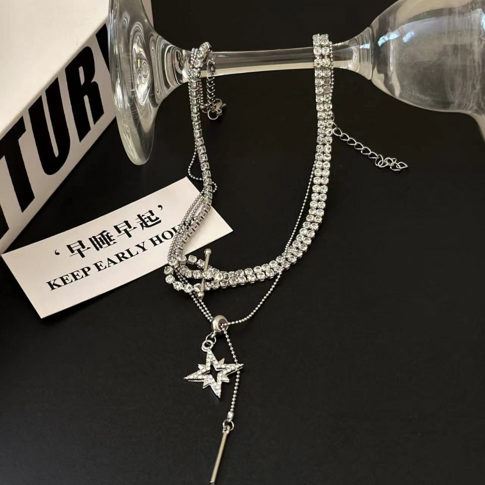 Двойное колье с подвеской-звездой и длинным элементом CJG57231