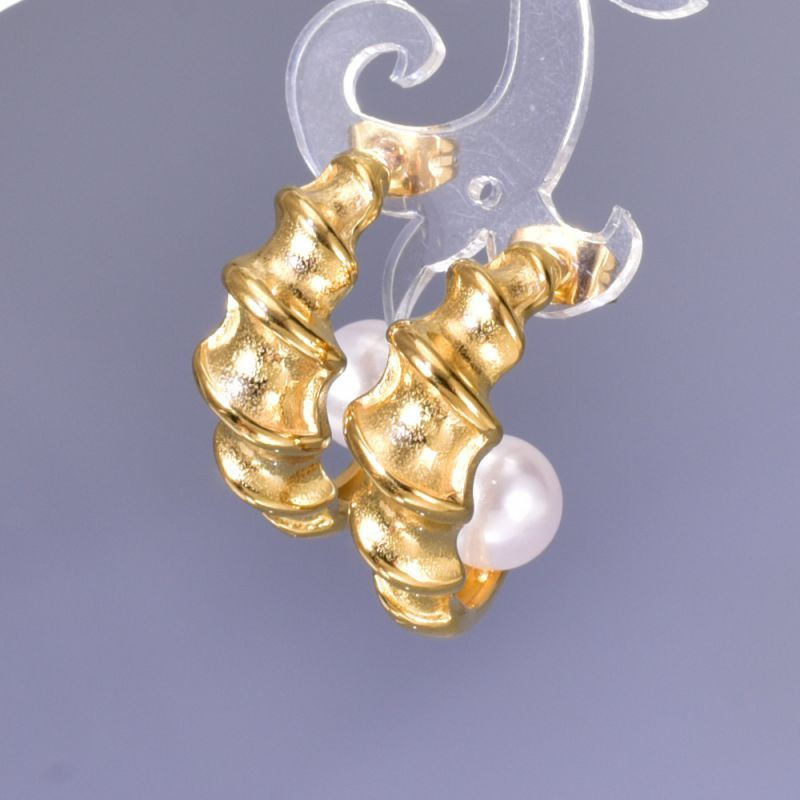 Золотистые серьги-полукольца с жемчугом CJH14843