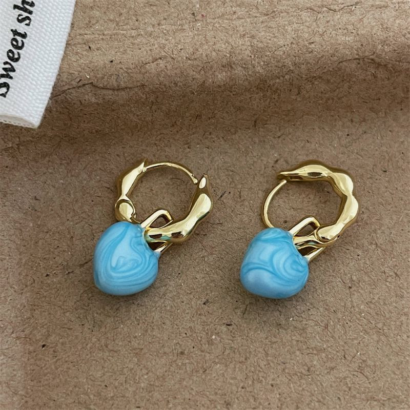 Серьги-конго с подвесками в форме голубых сердец CJL81070 Серьги-конго с подвесками в форме голубых сердец CJL81070