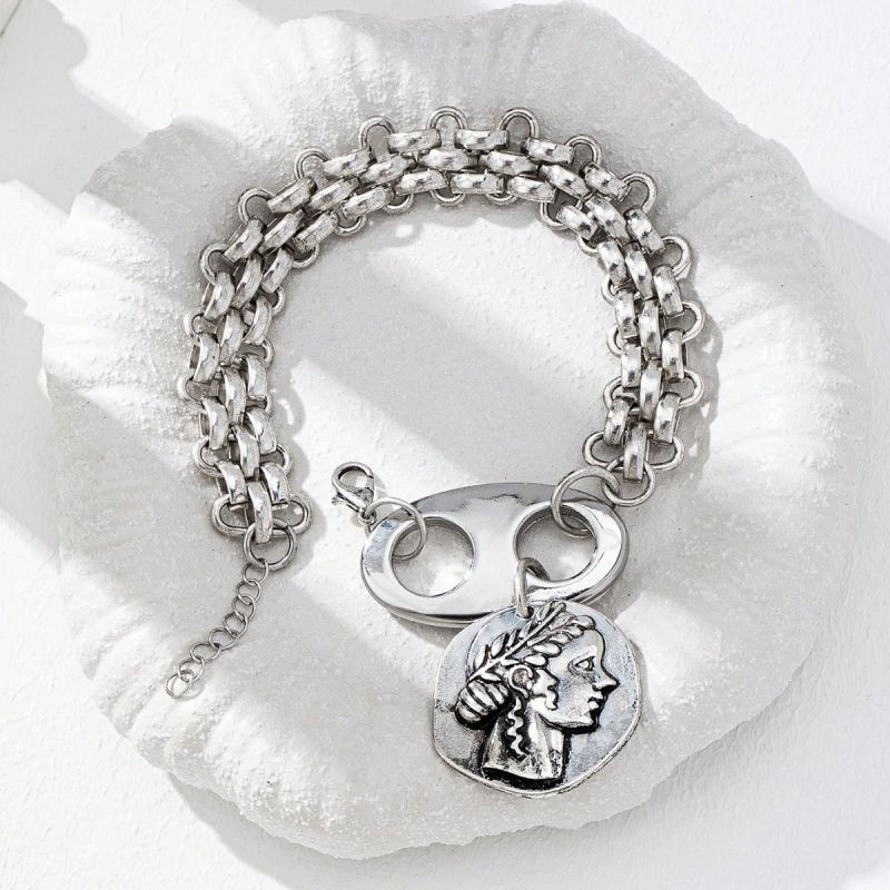 Корейскиий браслет CJT19619