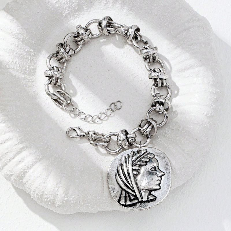 Корейскиий браслет CJT19619