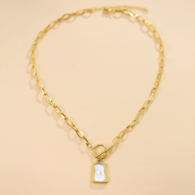 Золотистая цепь с прямоугольной жемчужной подвеской CJL96716