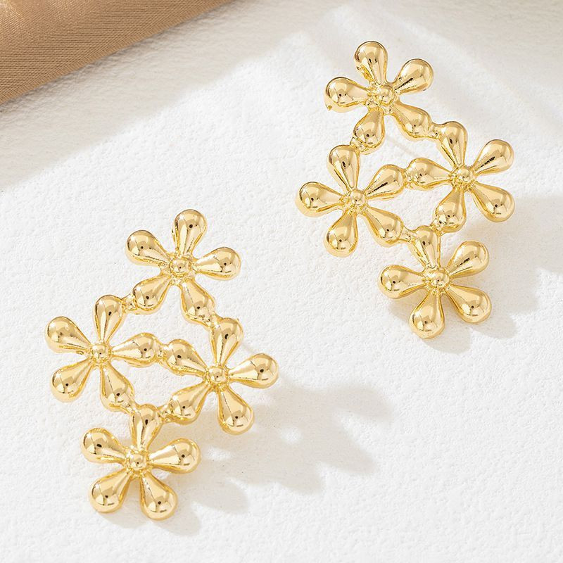 Серьги-гвоздики CJP84687 Серьги-гвоздики CJP84687